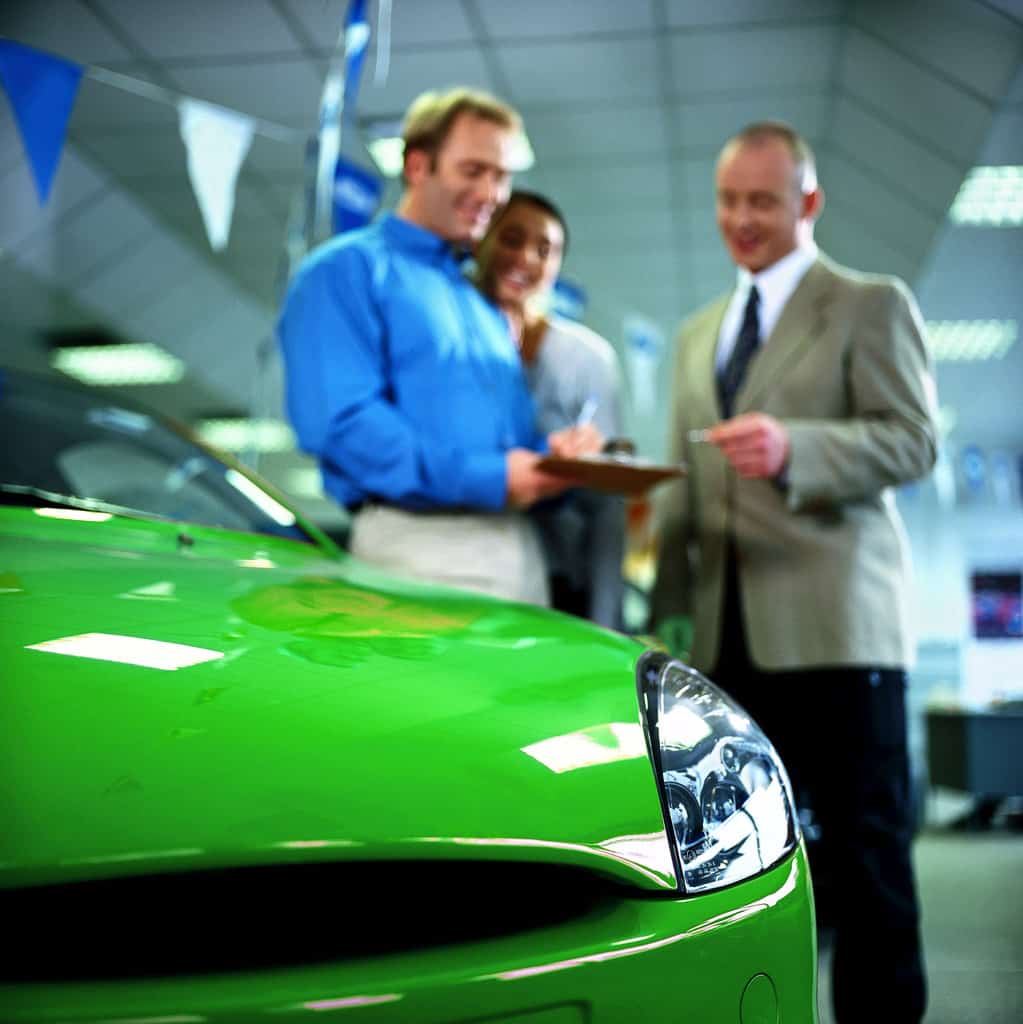 Can you give a car dealer cash?