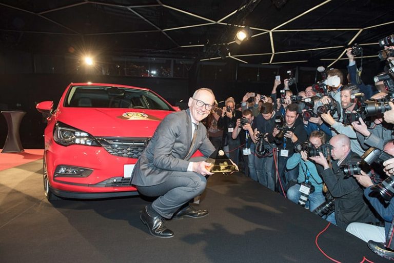 Astra takes European Car of the Year title