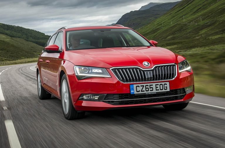 Skoda Superb faster than supercars