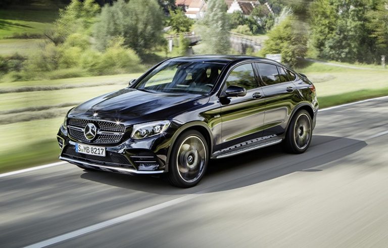 Mercedes-AMG GLC 43 heads for Paris
