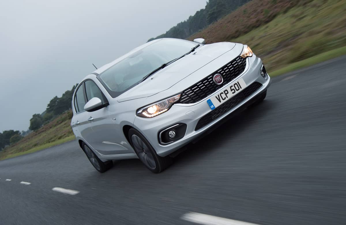 Fiat Tipo review 2016 (The Car Expert)