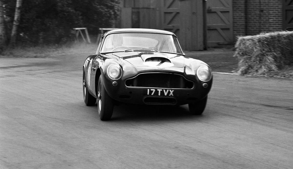 Aston-Martin-DB4-GT
