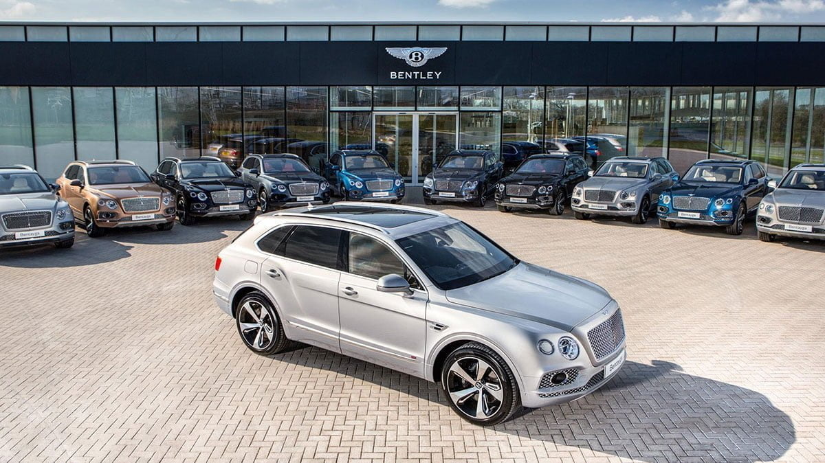 1701 Bentley Bentayga