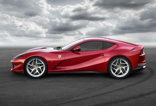 Ferrari 812 Superfast side
