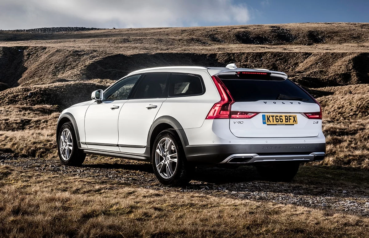 Volvo V90 Cross Country 06