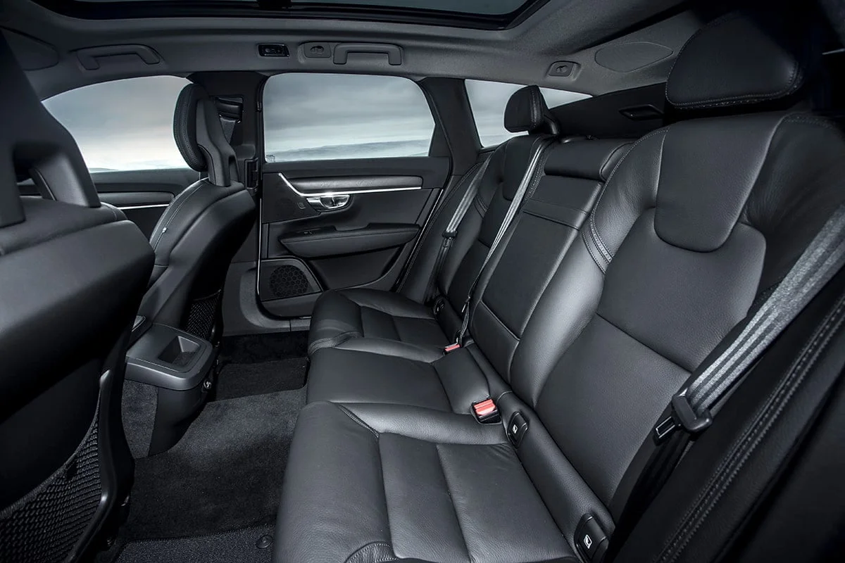 Volvo V90 Cross Country 13