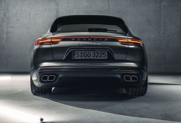 Porsche Panamera Sport Turismo rear