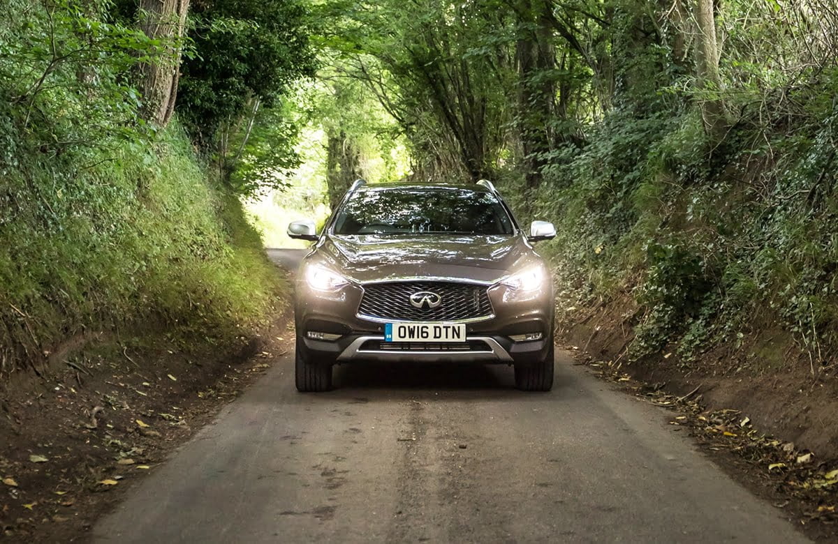 Infiniti QX30 front on road