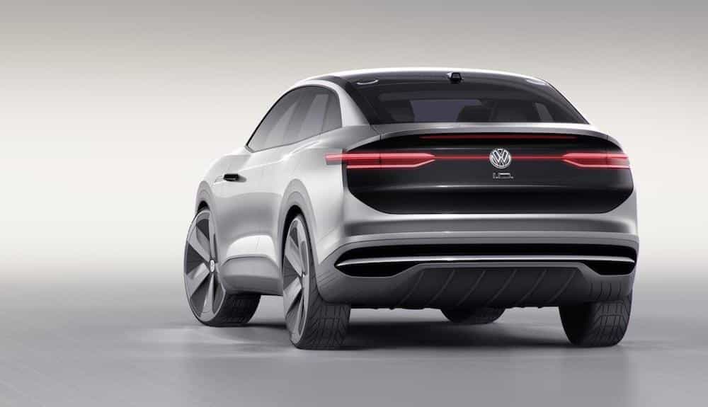 Volkswagen I.D. CROZZ (The Car Expert)