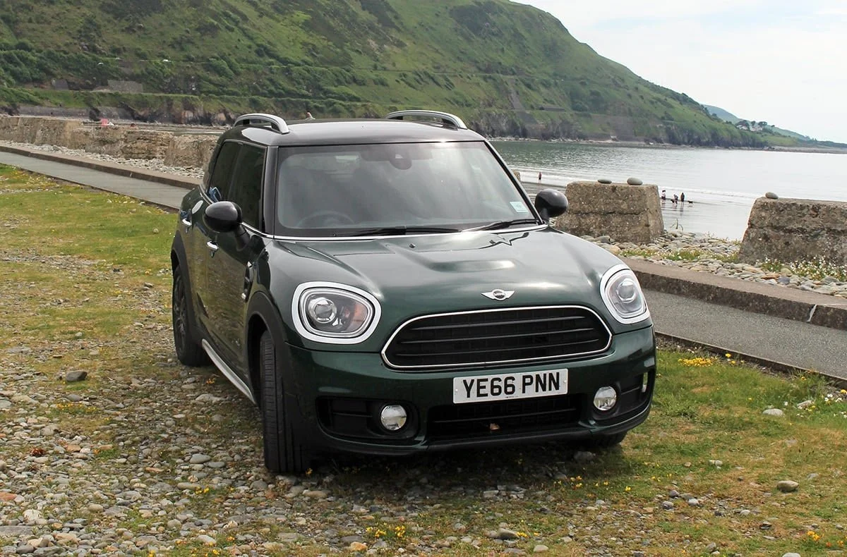 MINI Countryman front - black pack