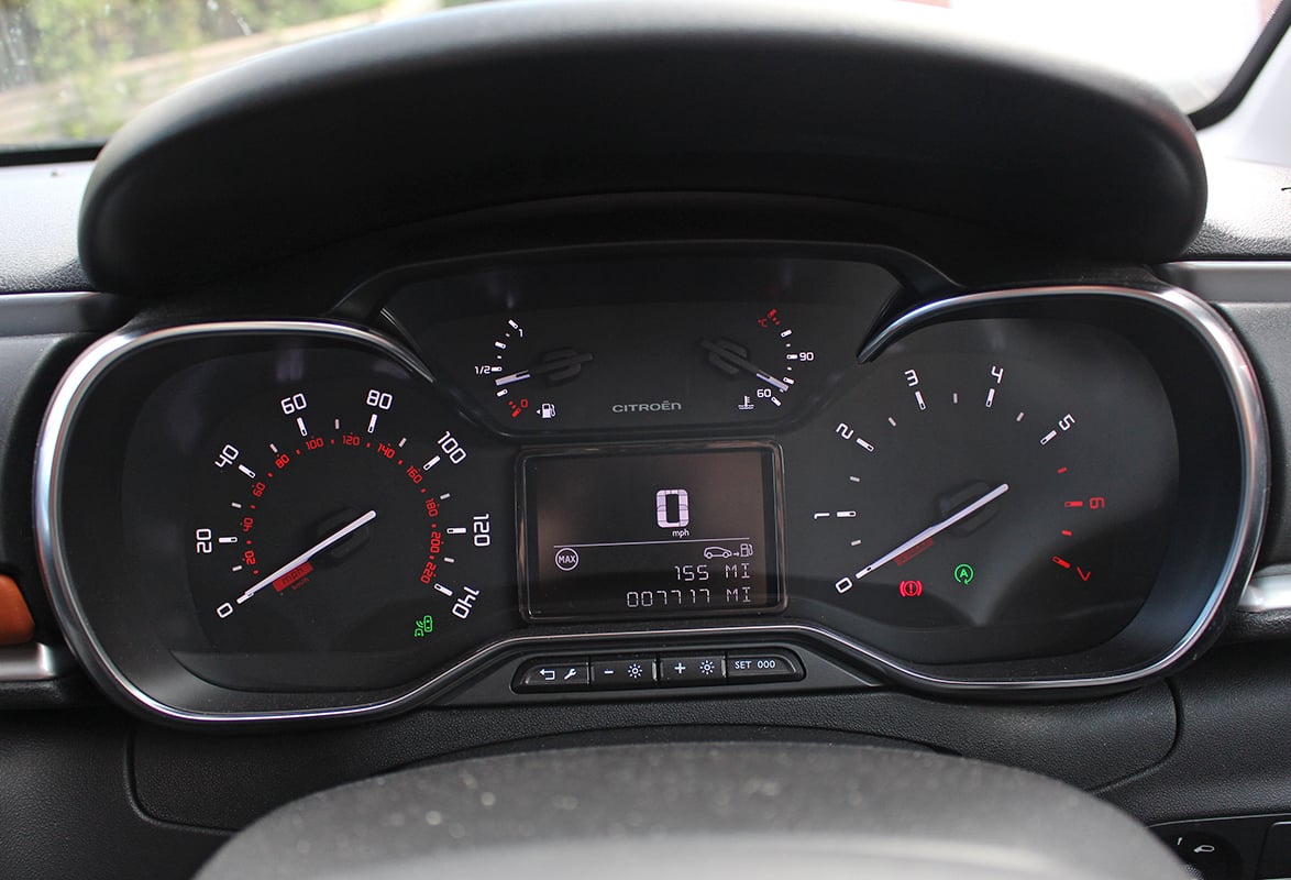Citroën C3 dials