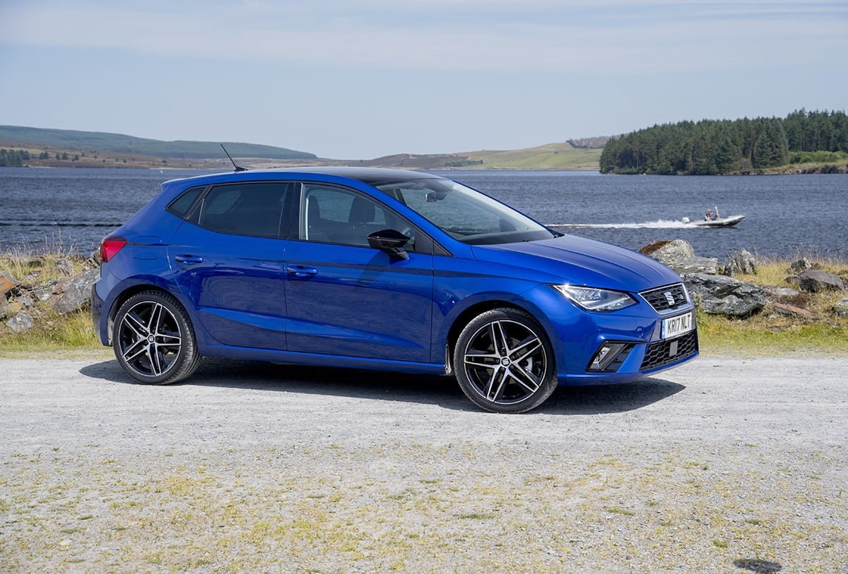 SEAT Ibiza 2017 - static front 3/4 (The Car Expert)