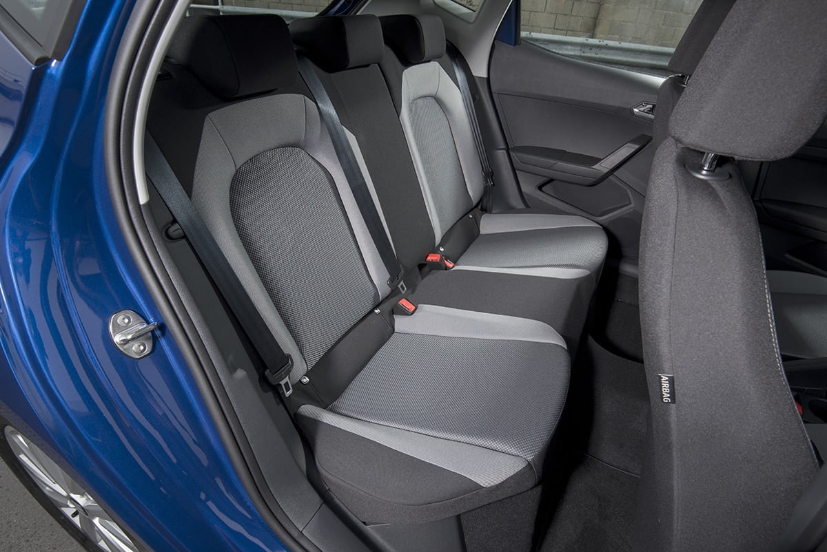 SEAT Ibiza 2017 - rear seats (The Car Expert)