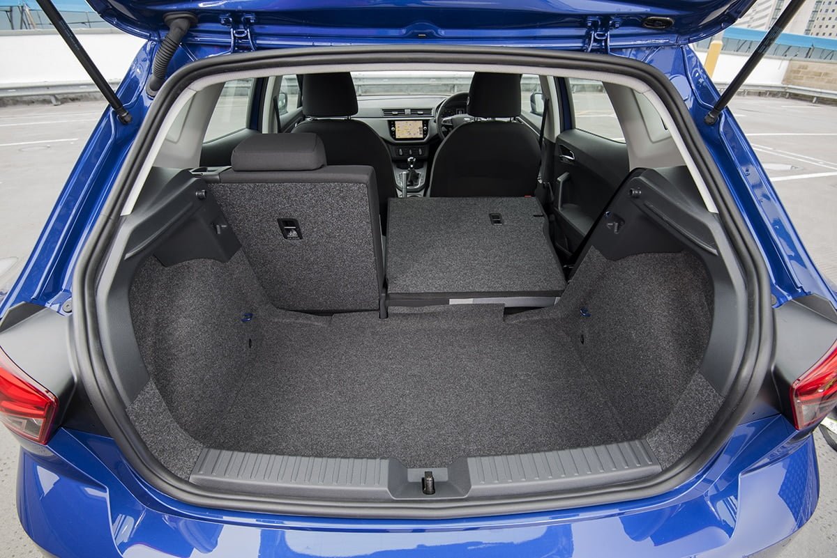 SEAT Ibiza 2017 - boot space (The Car Expert)