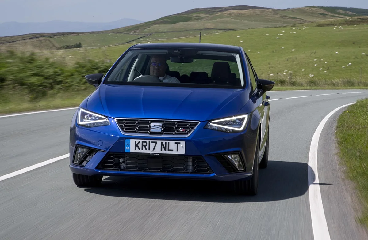 SEAT Ibiza 2017 - dynamic front (The Car Expert)