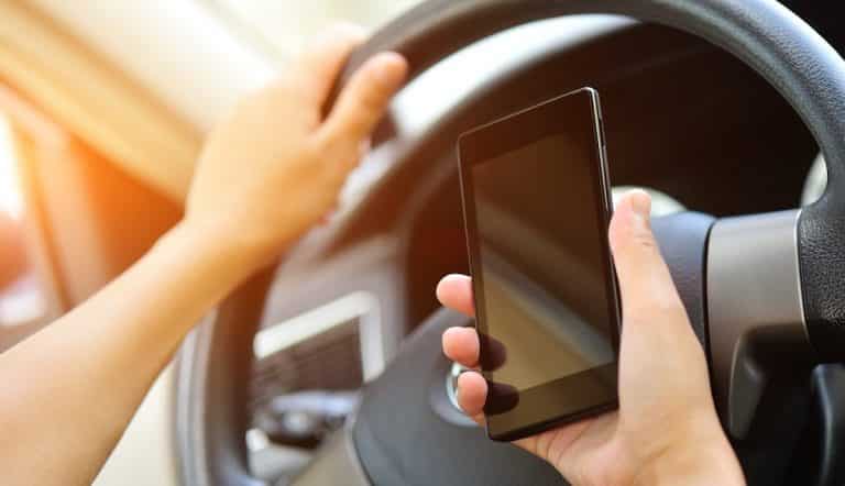 43% of drivers ignorant of harsher penalties for phone use