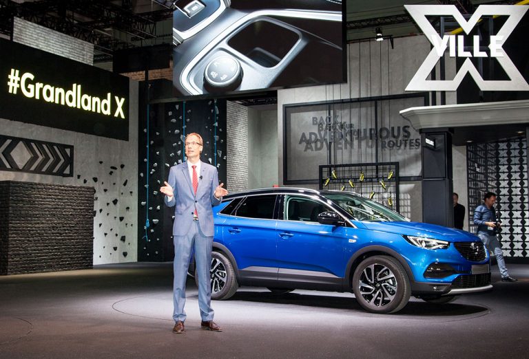 Frankfurt: Vauxhall offers four debut models