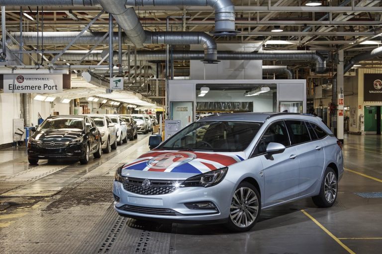 Vauxhall Astra Sports Tourer at Ellesmere Port