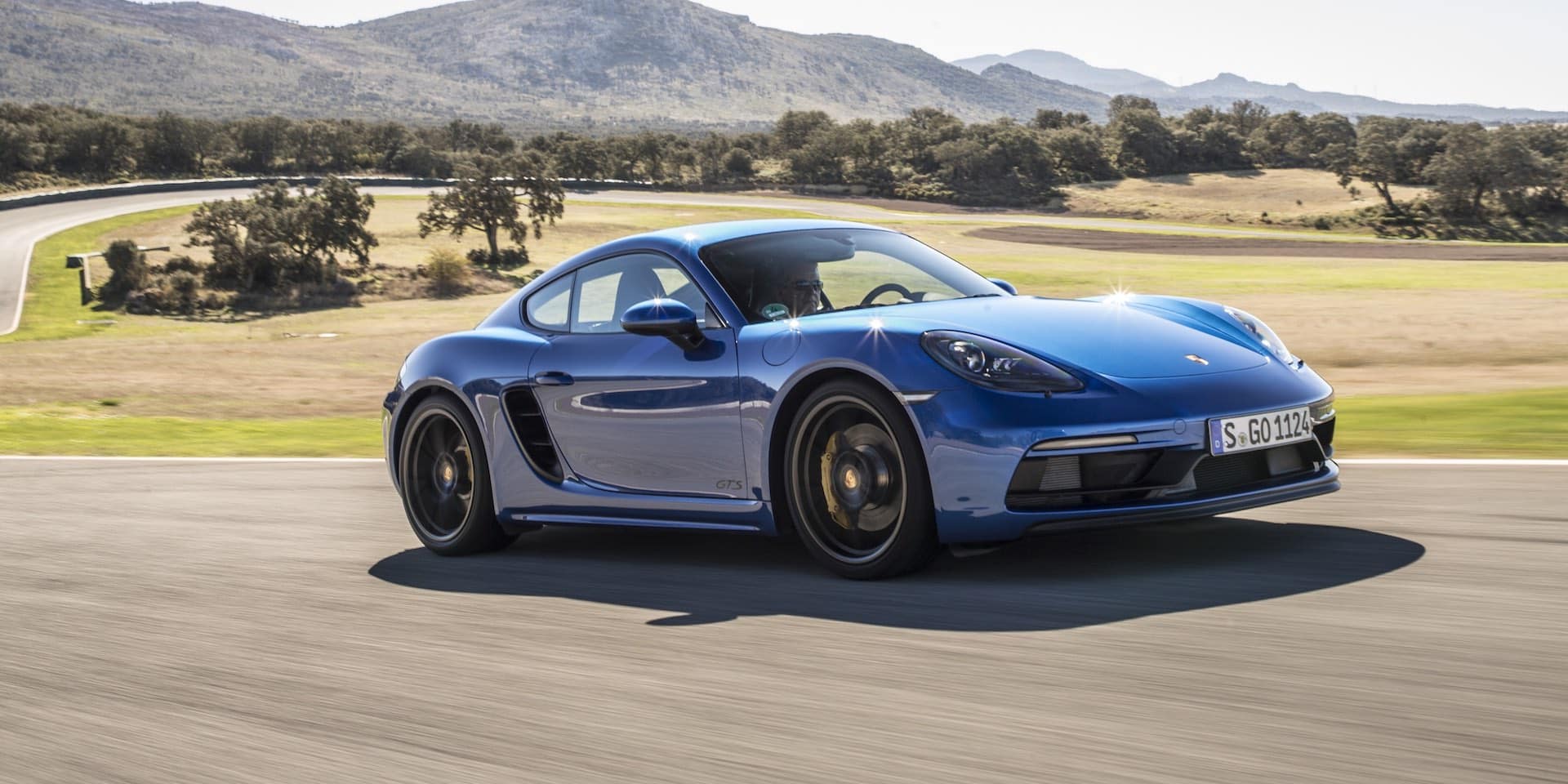 Porsche 718 cayman gts