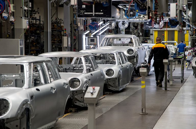 MINI plant The Car Expert