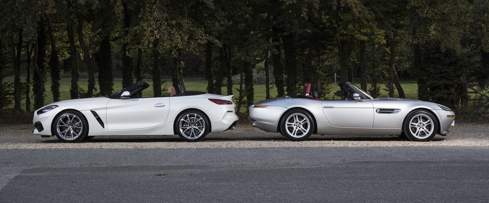 BMW Z8 vs new Z4 wallpaper | The Car Expert