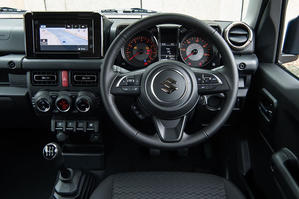 Suzuki Jimny (2018) dashboard | The Car Expert