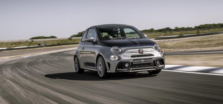 Abarth 695C Rivale test drive