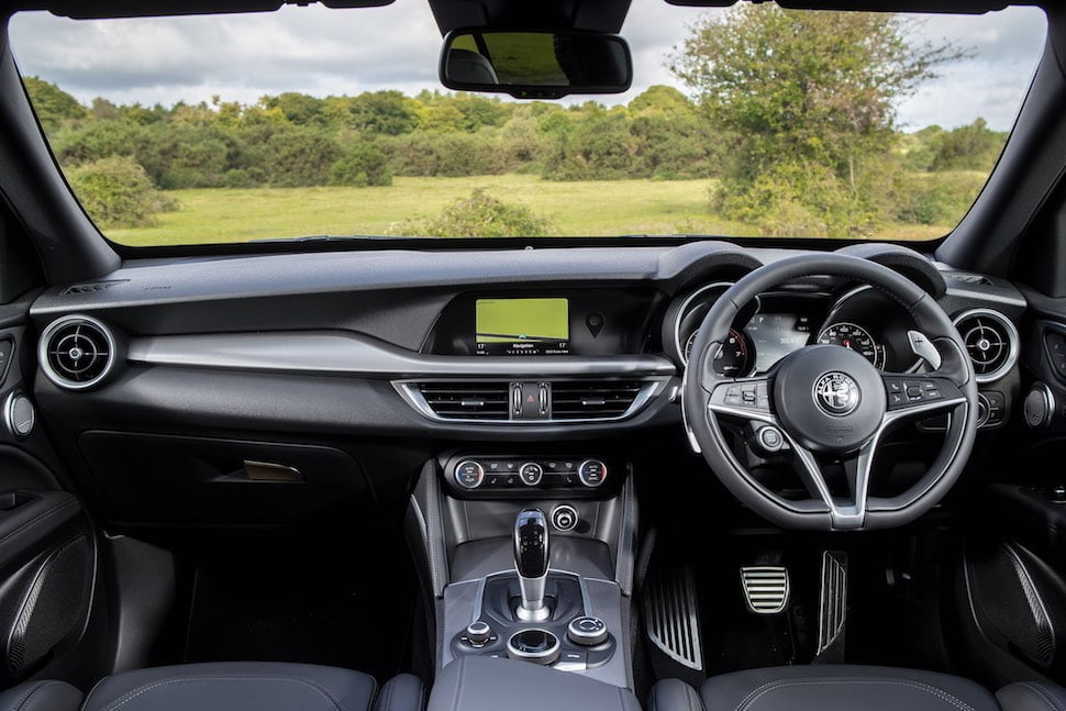 2019 Alfa Romeo Stelvio review - interior