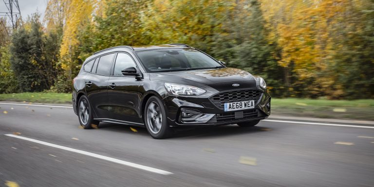 2019 Ford Focus Estate test drive wallpaper | The Car Expert