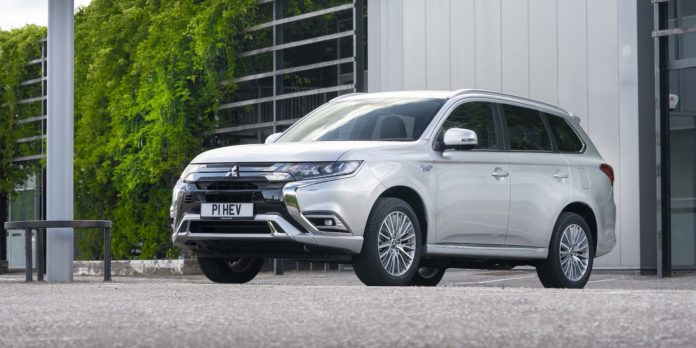 Mitsubishi Outlander PHEV (2014 to 2021)