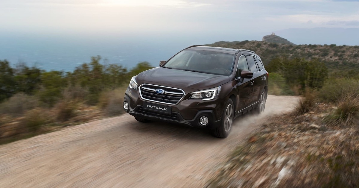 Outback Auto Subaru Outback test drive | The Car Expert