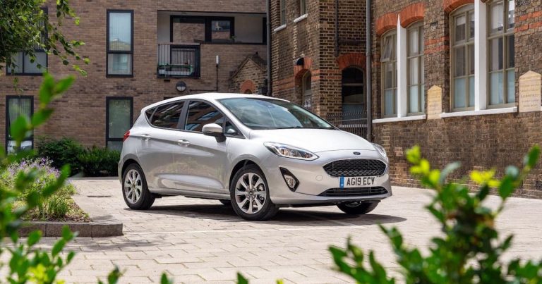 Used car sales fell by 9% in 2022