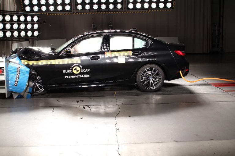 BMW 3 Series Euro NCAP crash test | The Car Expert