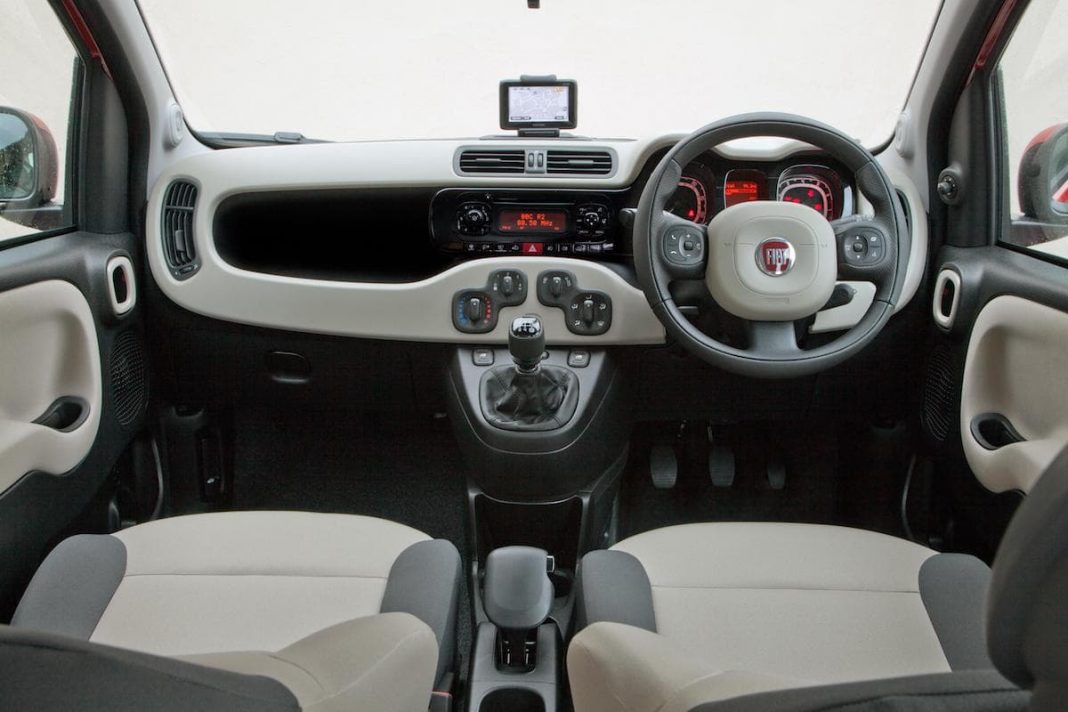 Fiat Panda (2012 - present) - interior and dashboard | The Car Expert