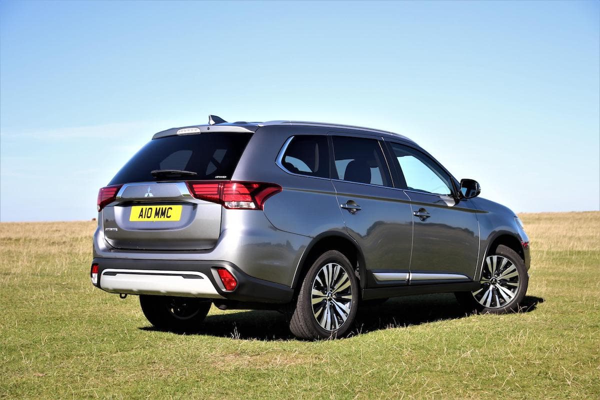 2020 Mitsubishi Outlander petrol - rear | The Car Expert