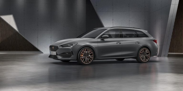 New Cupra Leon revealed with plug-in hybrid powertrain