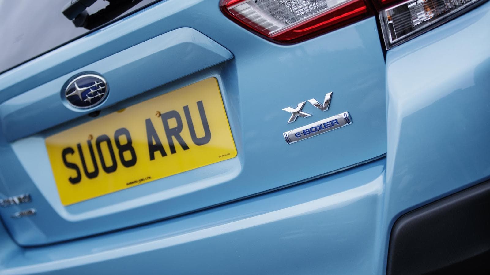 Subaru XV e-Boxer badge