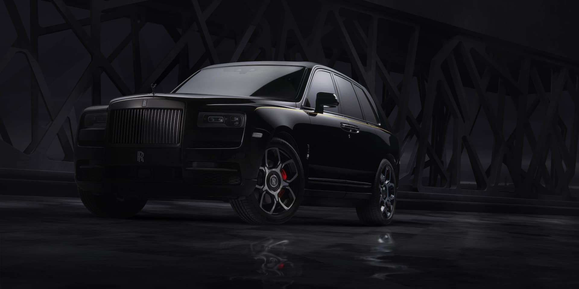 Rolls-Royce Cullinan Black Badge - front | The Car Expert