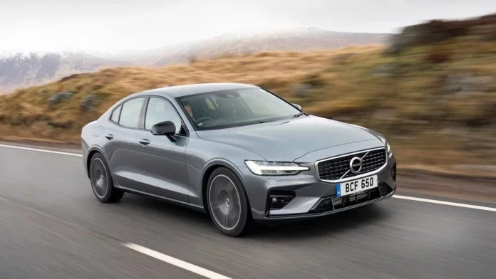 Volvo recalls more than 700,000 cars over emergency braking issue