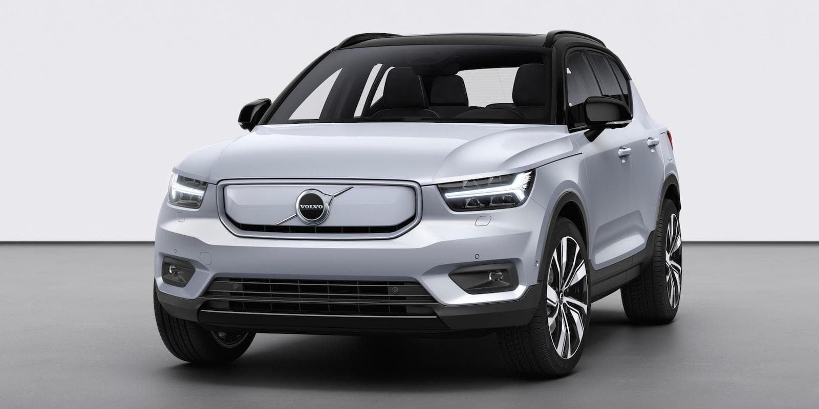Volvo XC40 Recharge P8 - front | The Car Expert