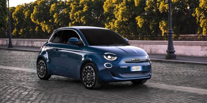 All-new electric Fiat 500 available to order