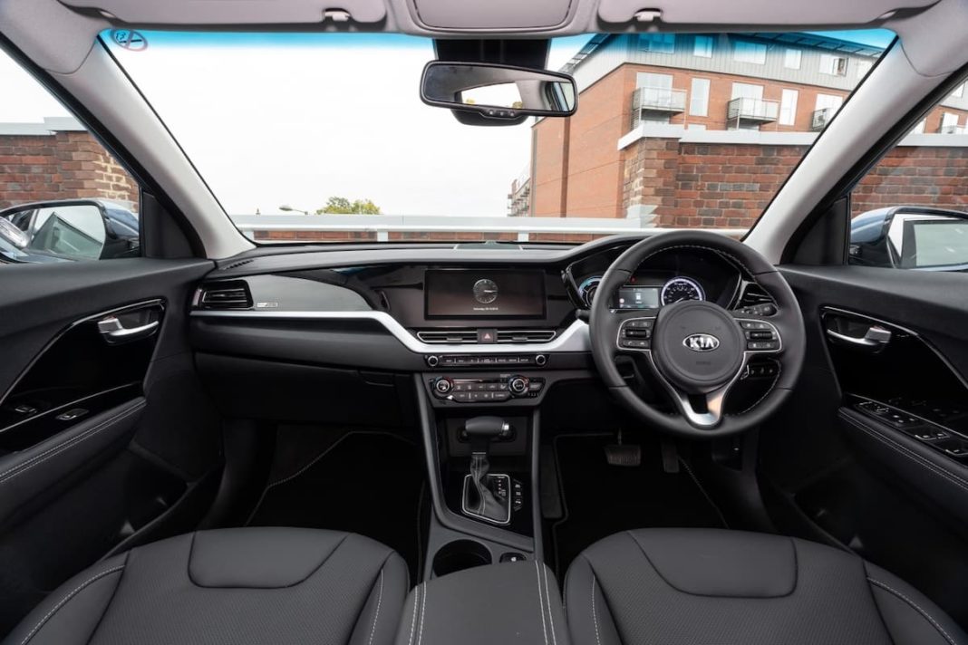 Kia Niro (2016 onwards) – interior and dashboard
