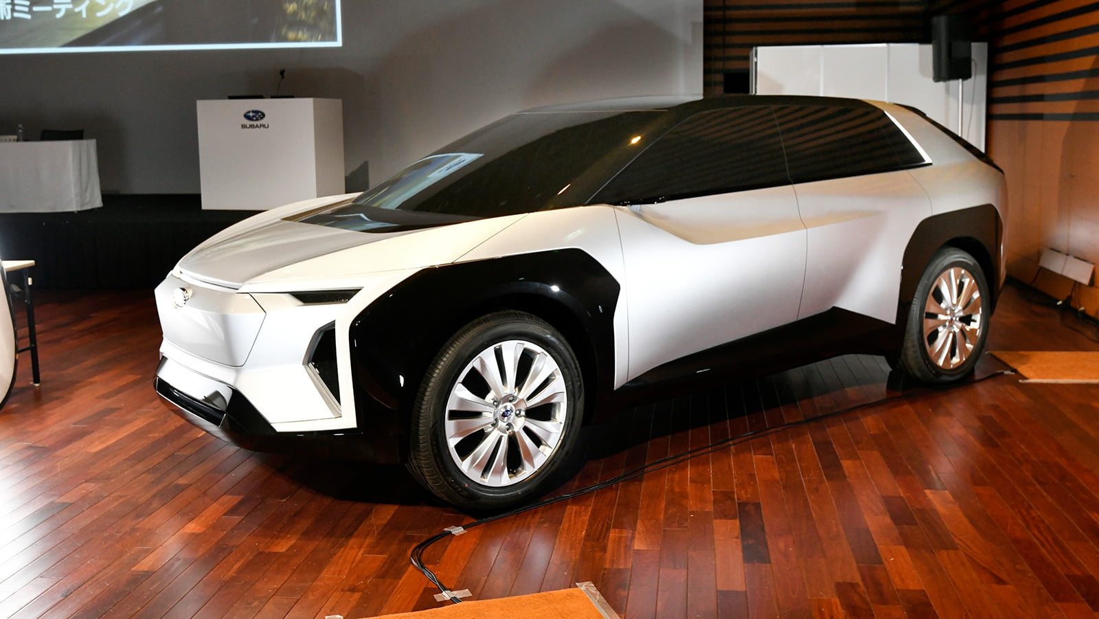 Subaru EV Concept side