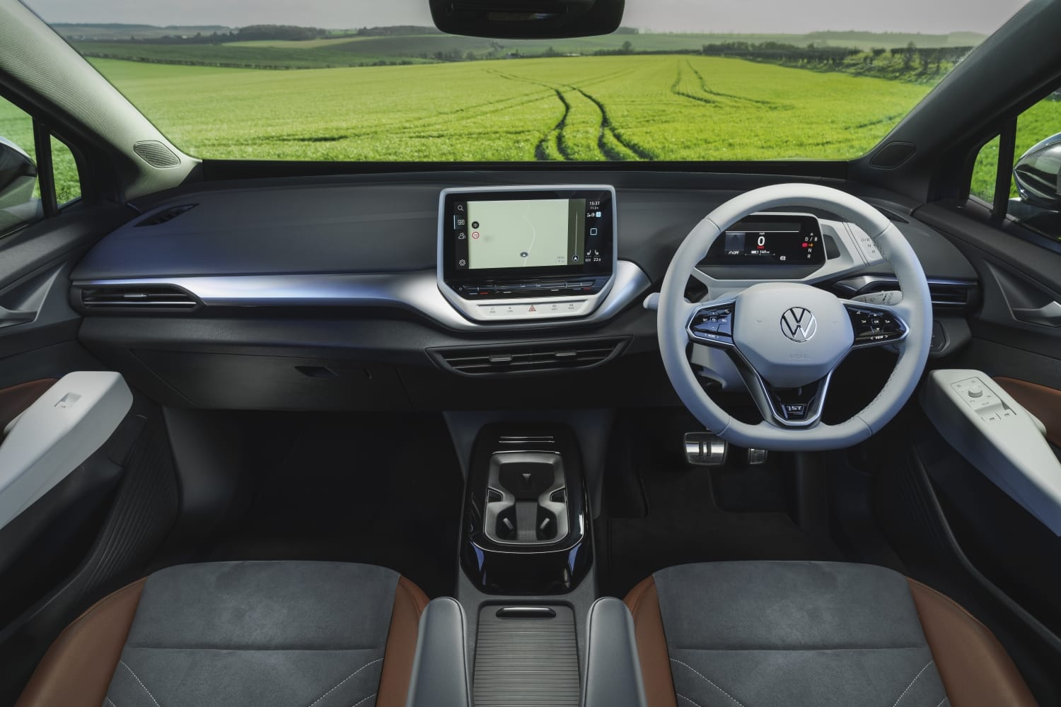 Volkswagen ID.4 (2021 onwards) – interior and dashboard