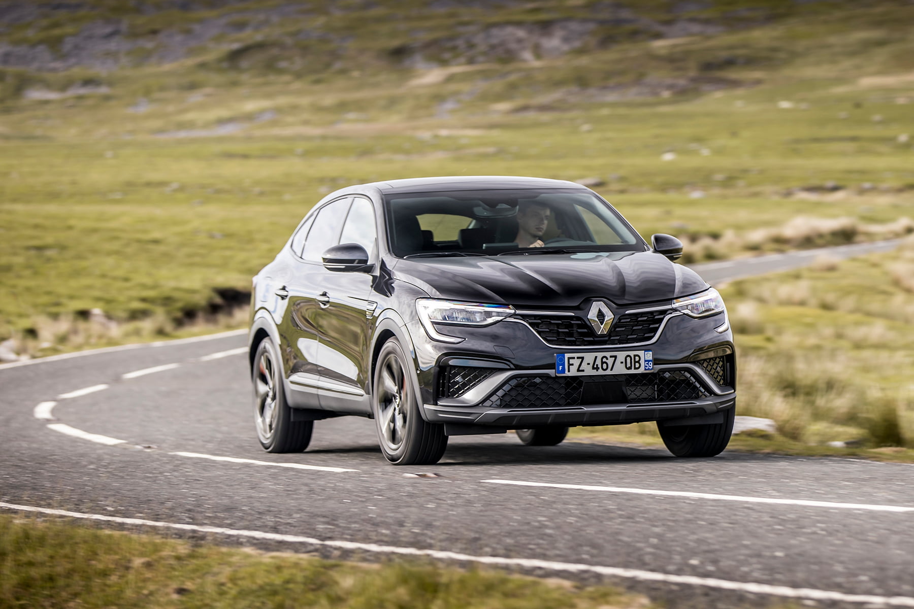 Renault Arkana front view | Expert Rating