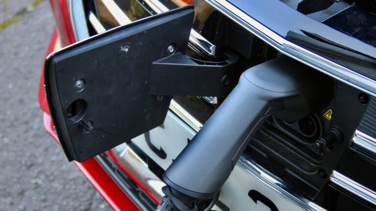 Plug-in grant cut by £1,000 to target cheaper EVs