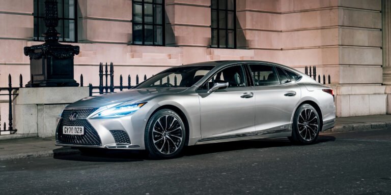 Lexus LS