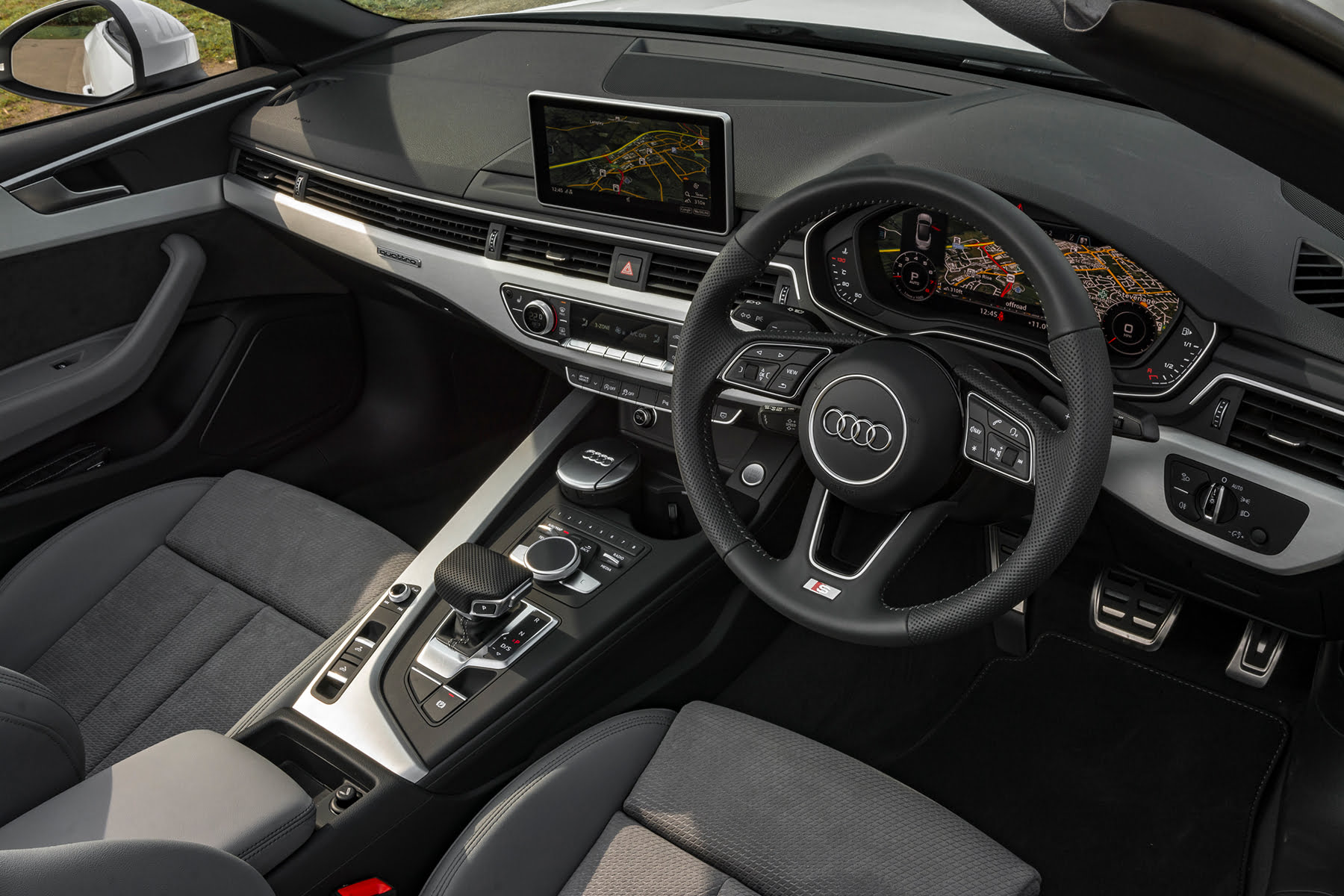 Audi A5 Cabriolet interior view | Expert Rating