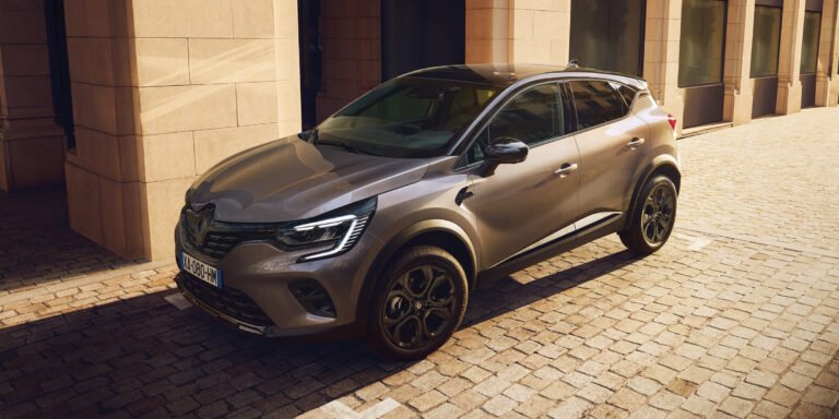 Renault adds new trim to Captur range