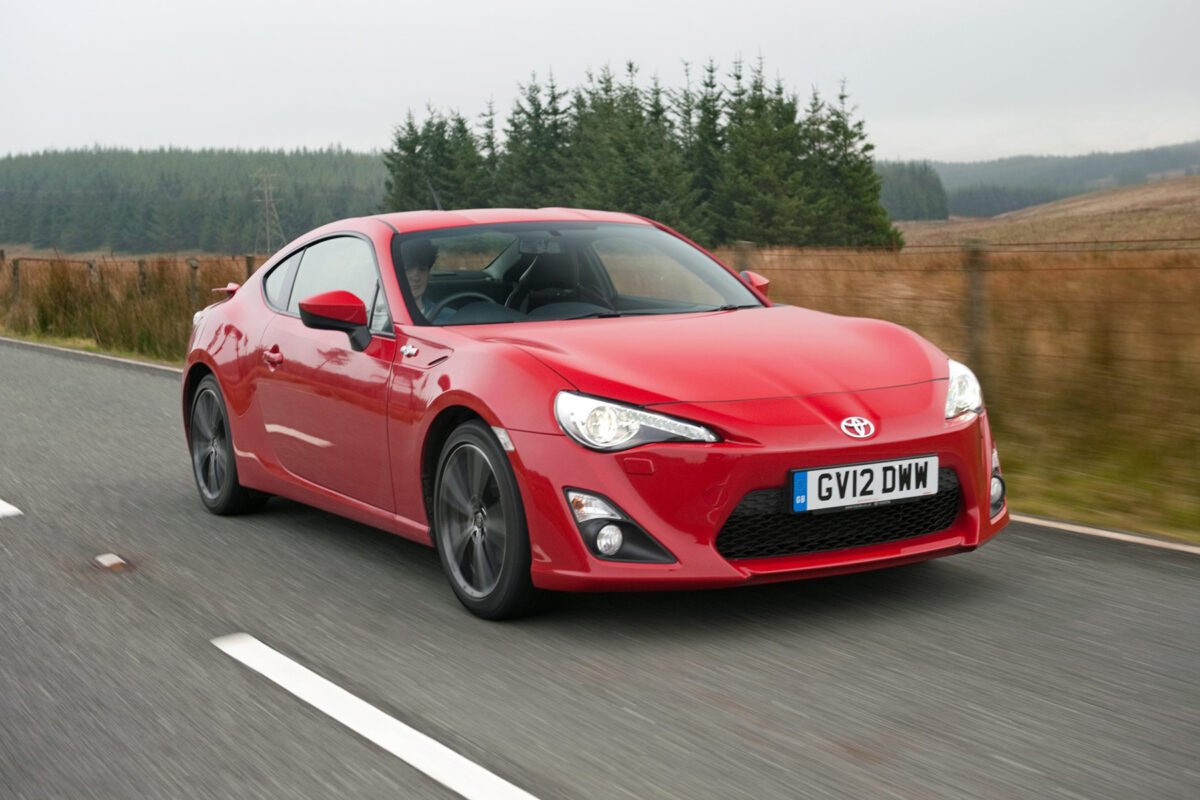 Toyota GT86 (2012 - 2016) front view | Expert Rating